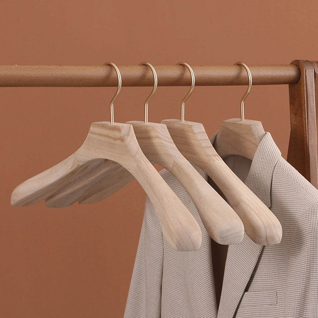 1pc Natural Camphor Wood Hanger Wardrobe Clothing Wide Shoulder Suit Clothes Hang Non-slip Clothes Rack 43x3cm