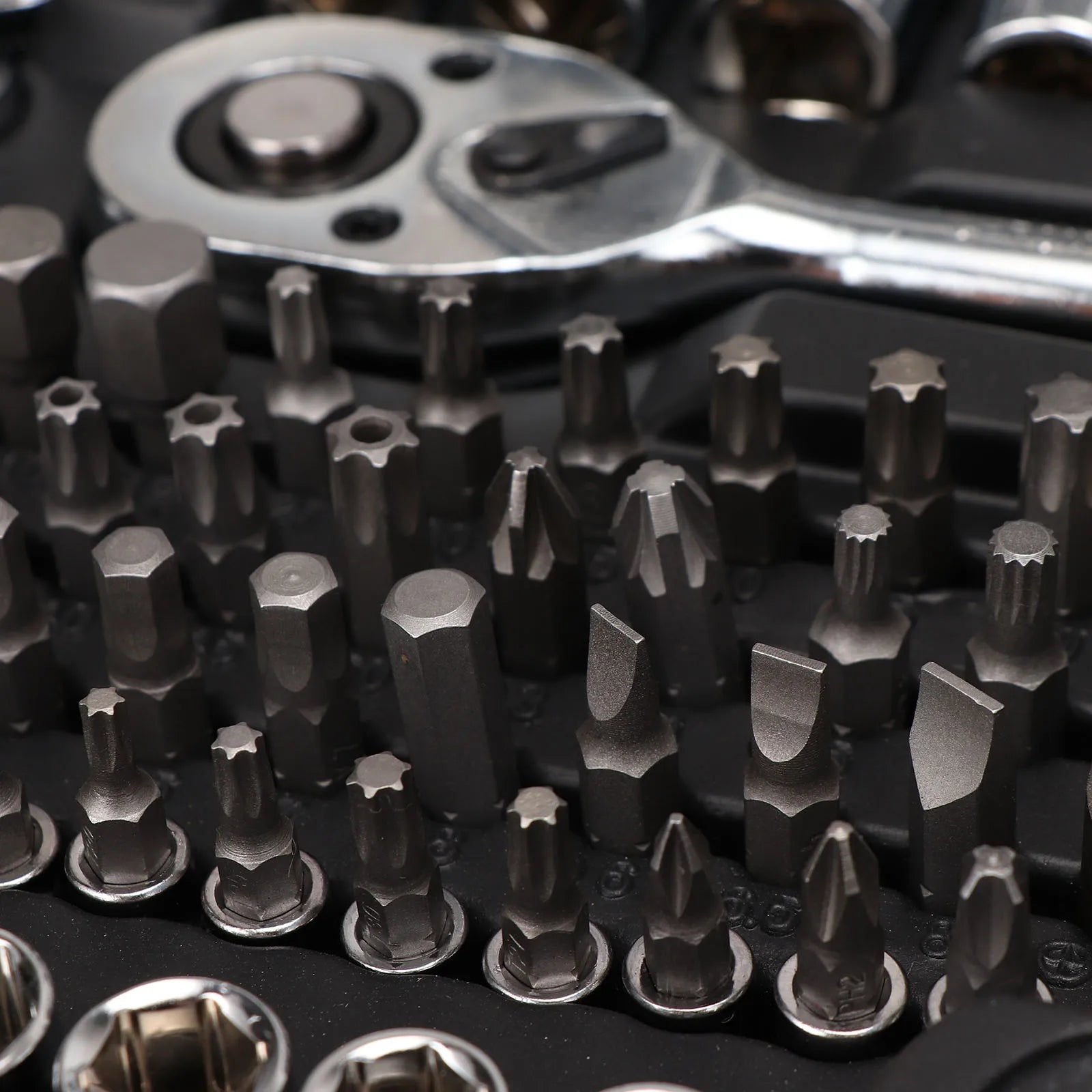 216Pcs Socket Wrench Set Ratchet Wrench Tool Kits Mechanical and Automotive Repair Combination Socket Ratchet Wrench Set