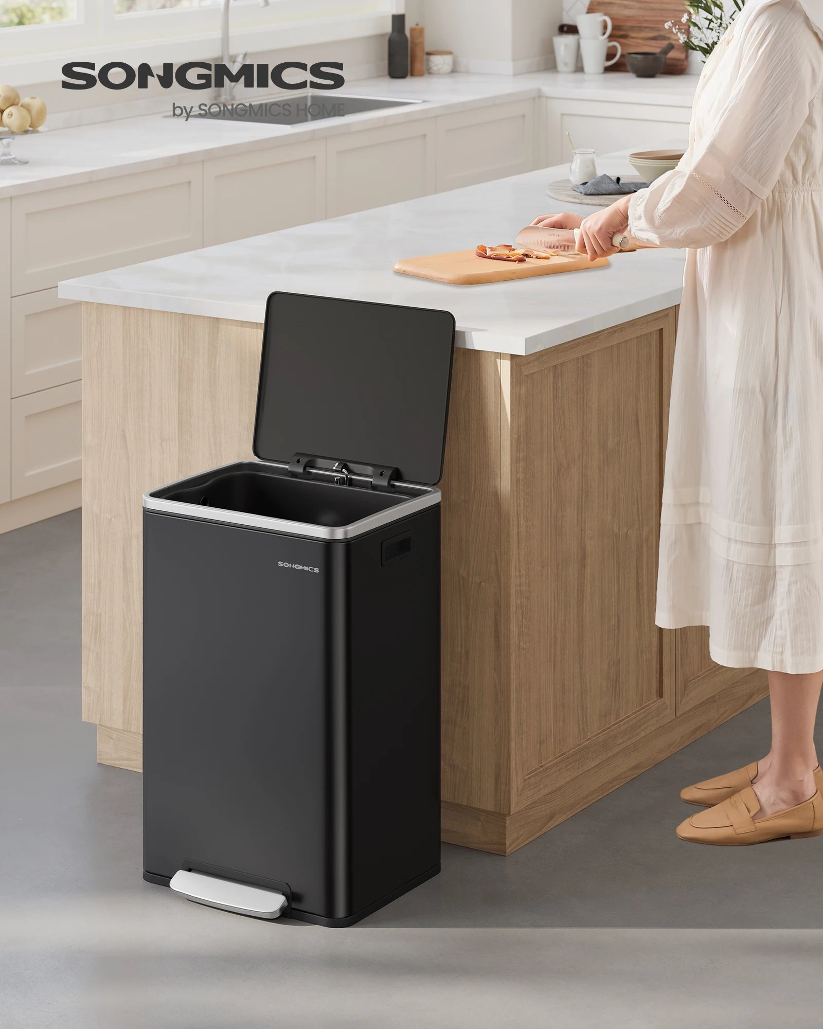 SONGMICS Kitchen Bin 50 L, with 15 Bin Bags, Stainless Steel, Removable Plastic Inner Bucket, with Lid, Handles