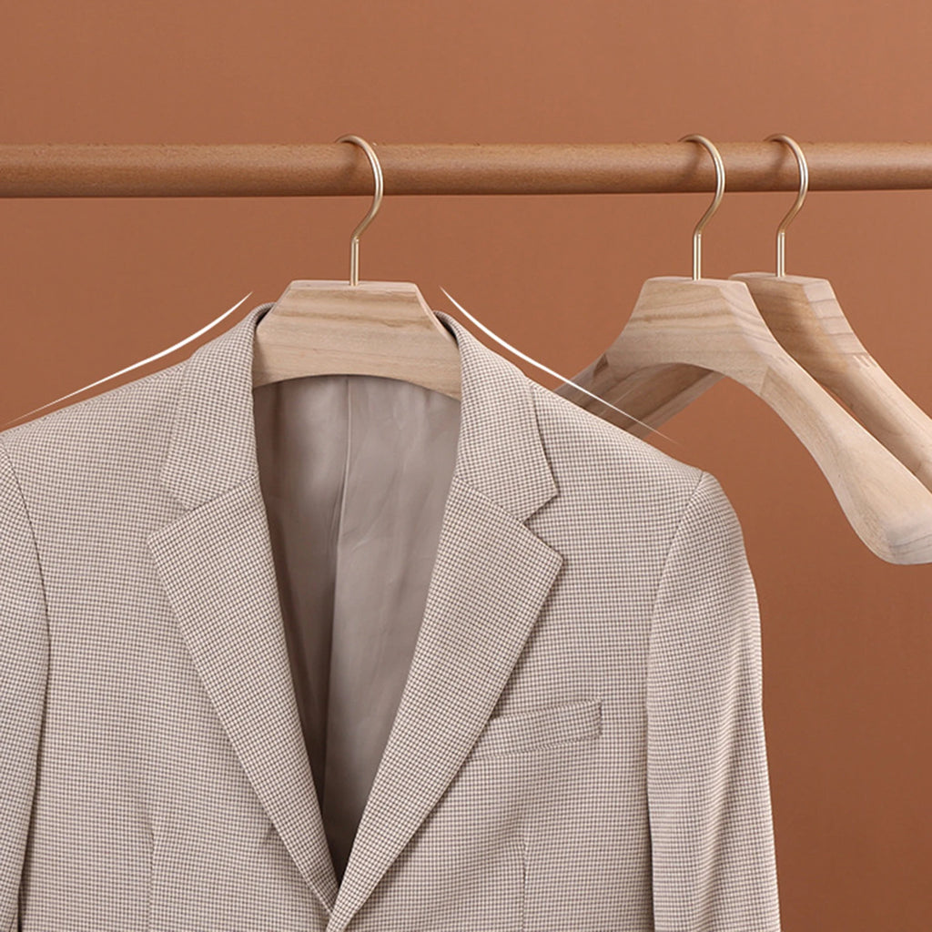 1pc Natural Camphor Wood Hanger Wardrobe Clothing Wide Shoulder Suit Clothes Hang Non-slip Clothes Rack 43x3cm